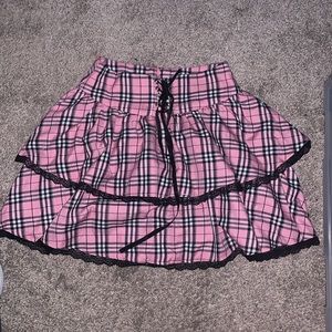Pink and black lace plaid skirt SIZE SMALL
